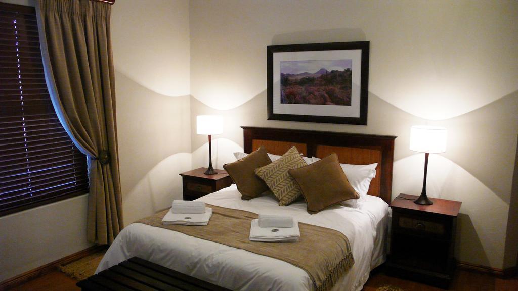 Honeylocust Guesthouse Colesberg Dış mekan fotoğraf